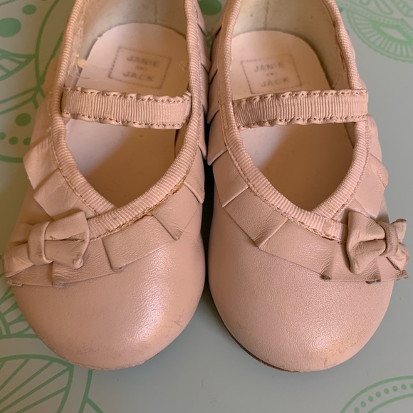 Janie and Jack girls dressy shoes flats size 5 - Picture 3 of 8